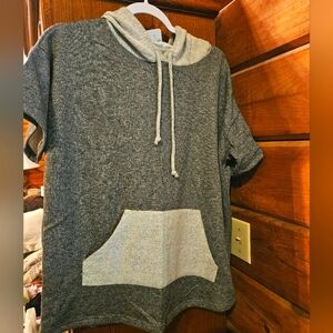 NWT Dark Gray and Light Grey  Short Sleeve Hoodie Size Medium